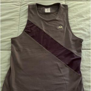 Track smith Van Courtlandt purple tank with darker purple stripe. Size m